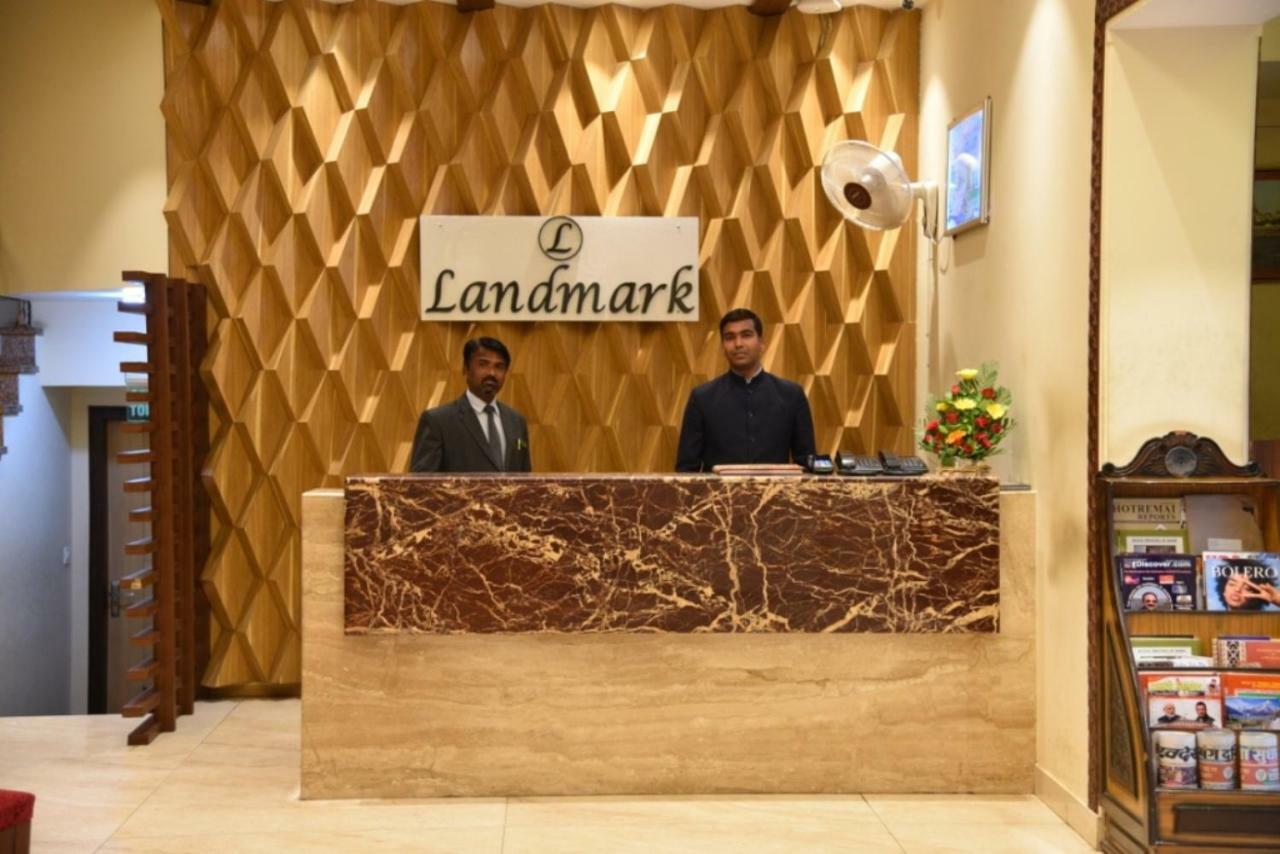 Hotel Landmark Gwalior Bagian luar foto